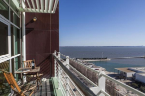  RENT4REST LISBON PARQUE DAS NAÇÕES 17Th FLOOR RIVER VIEW  Лиссабон